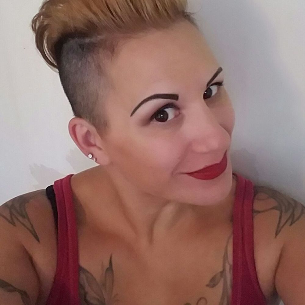 Meet your Posher, Stefanie